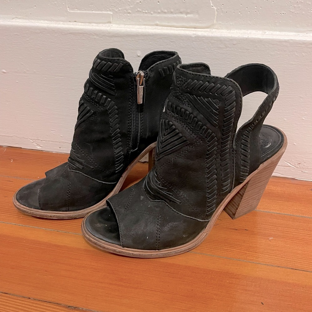 Vince Camuto Karinta Booties